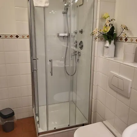 Apartment Sama, Balkon Zum Ploener